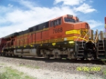 BNSF ES44DC 7668